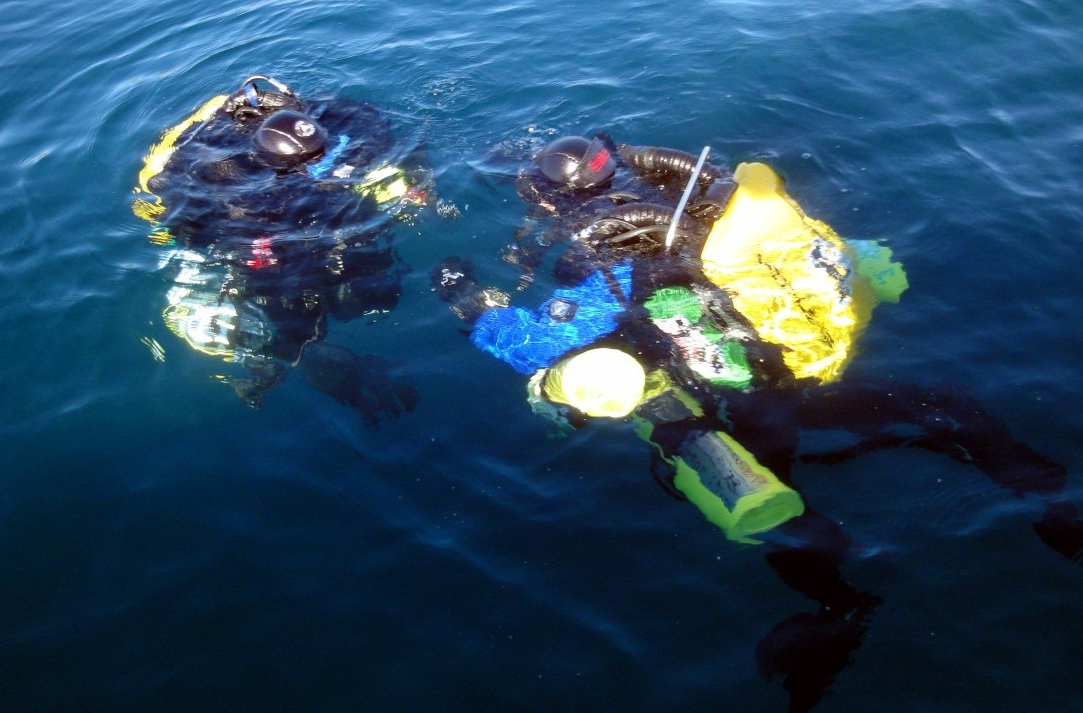 Mergulhaodres a iniciar mergulho com circuito fechado (rebreathers) com TRIMIX