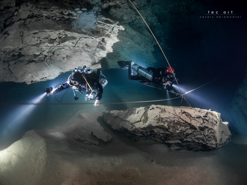 Molnár János Cave